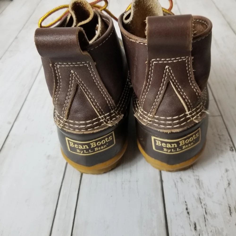 L.L. Bean Bean Boots 6